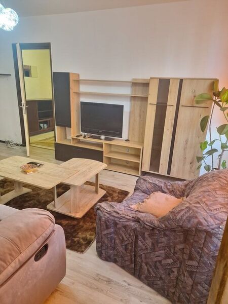 Mihai Bravu, Obor la  3 minute metrou,